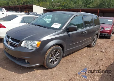2017 Dodge Grand Caravan Sxt z USA, uszkodzony, nr VIN 2C4RDGCG8HR600022